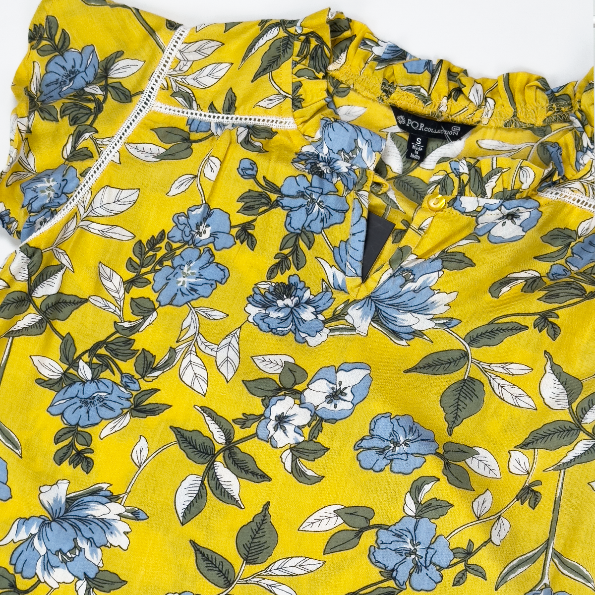 Blusa con explosión floral