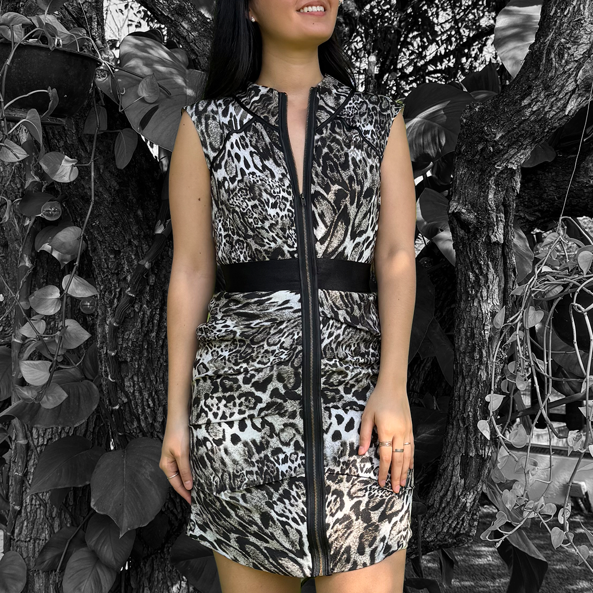 Vestido corto animal print