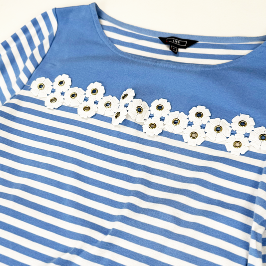 Blusa rayada y femenina 3/4