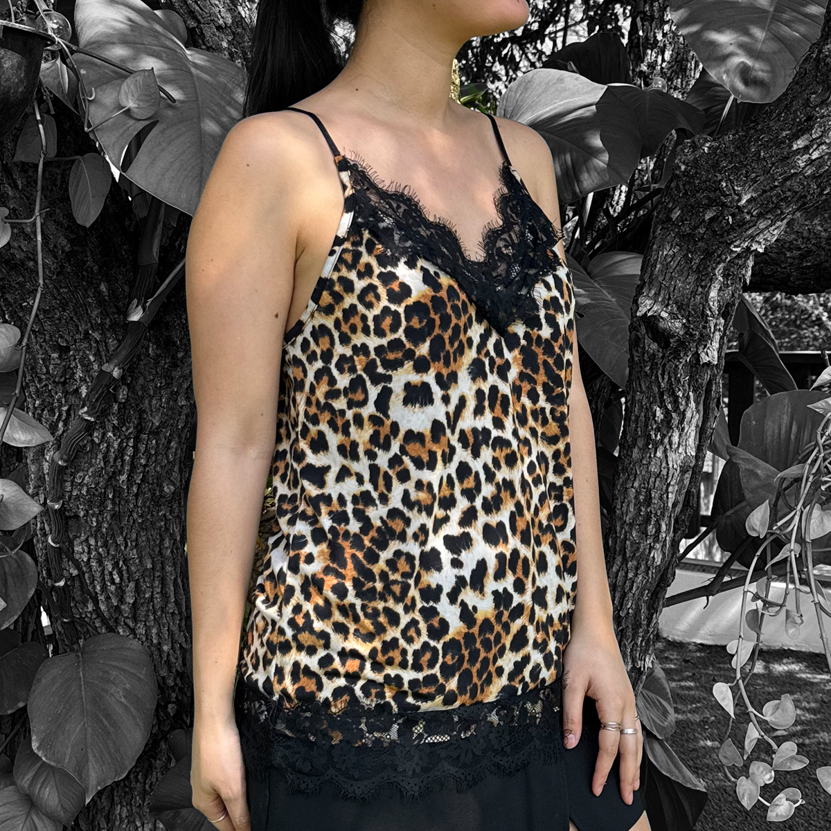 Top lencero animal print