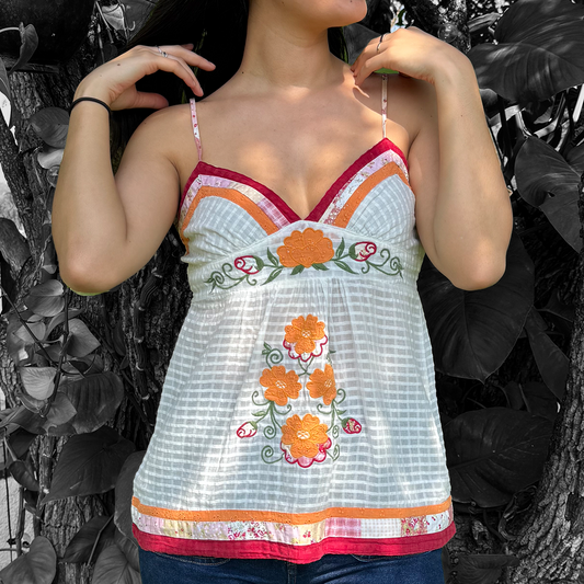 Top de tirantes estilo bohemio