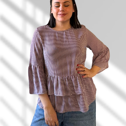 Blusa estilo peplum a rayas